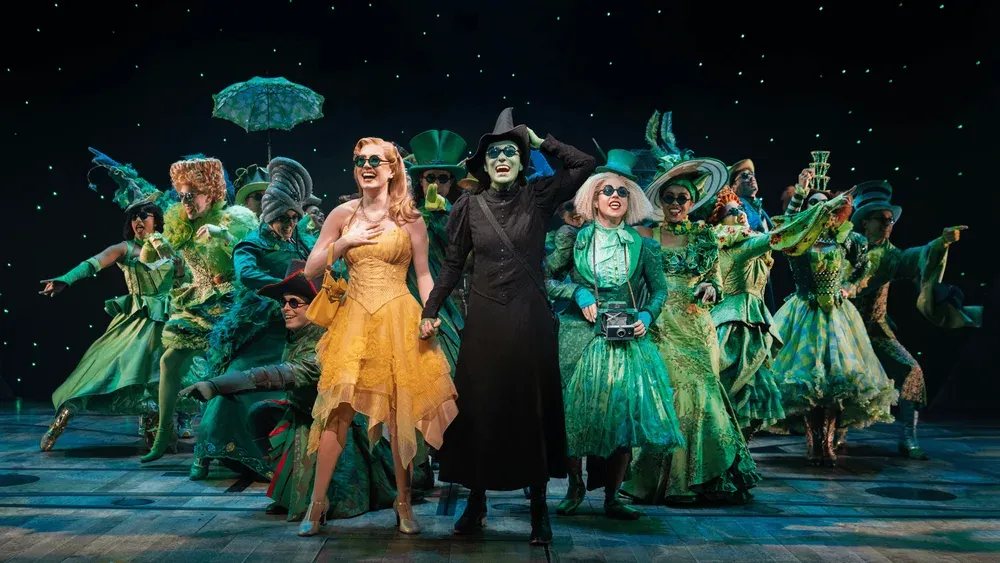 Wicked: official production artwork